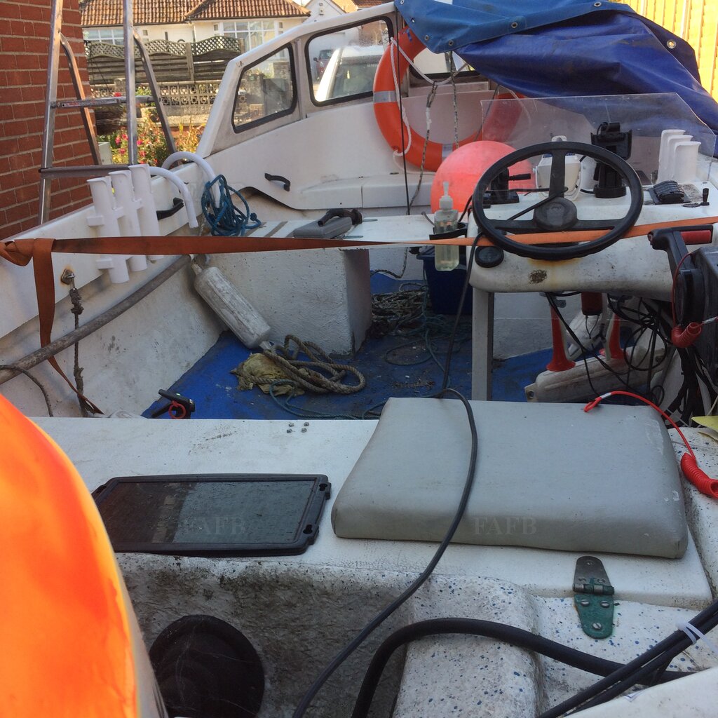 Ryds 480 16ft day angler